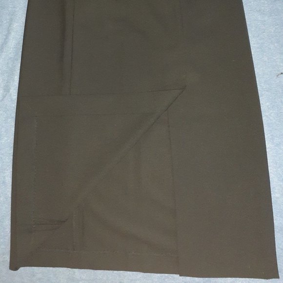 Like New Eddie Bauer Black Side Zip Skirt - Picture 2 of 4